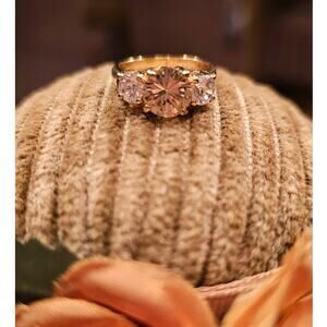 Gorgeous Gold Tone Cocktail Ring Pink Center Stone, size 6
